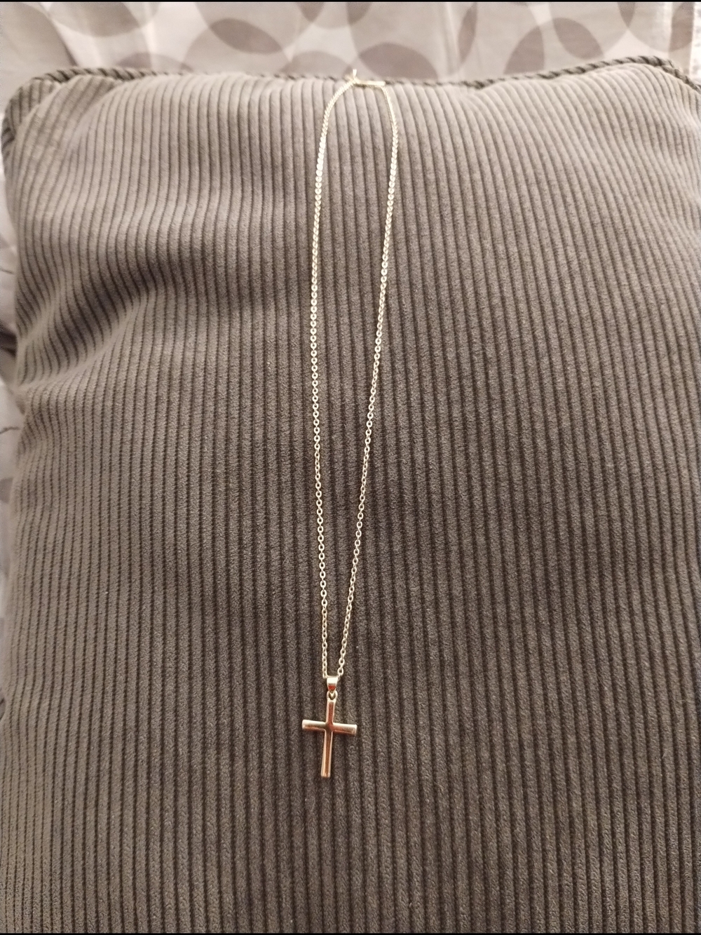Electric Picks everyday Delicate Gold Cross Pendant Necklace - Women's Jewelry
